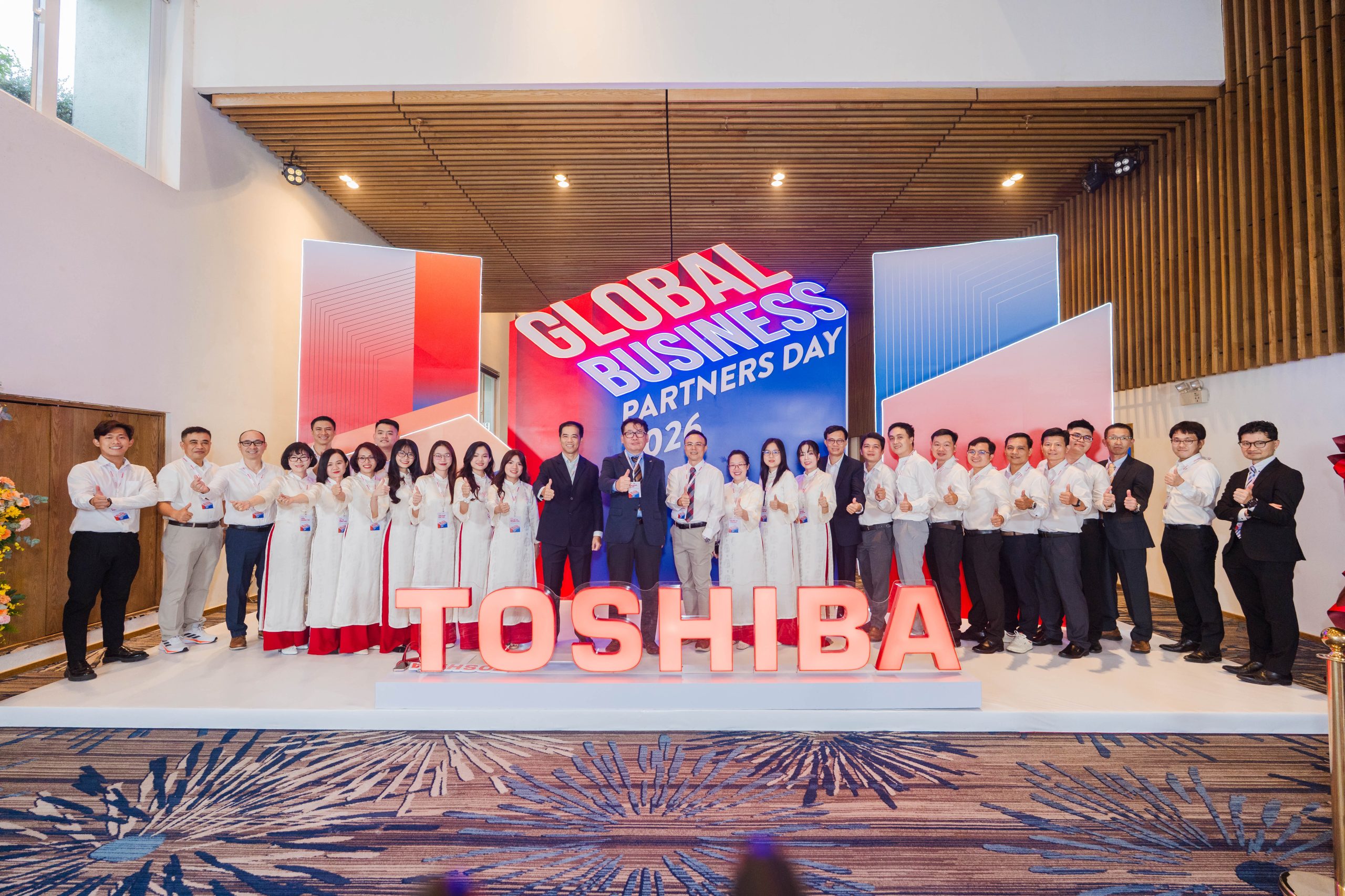 Nhìn lại hành trình kinh doanh của Toshiba qua “Business Partners Day 2024” - Toshiba